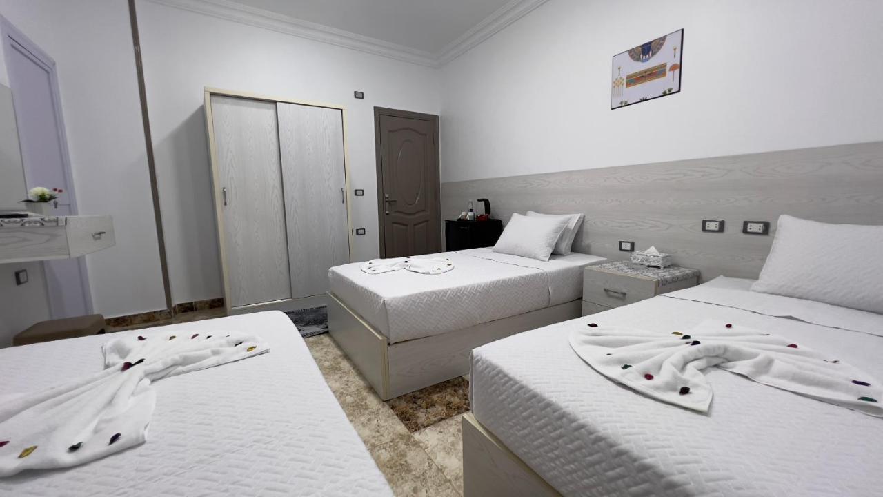 Alaskapyramidsview Kafret el-Gabal Esterno foto