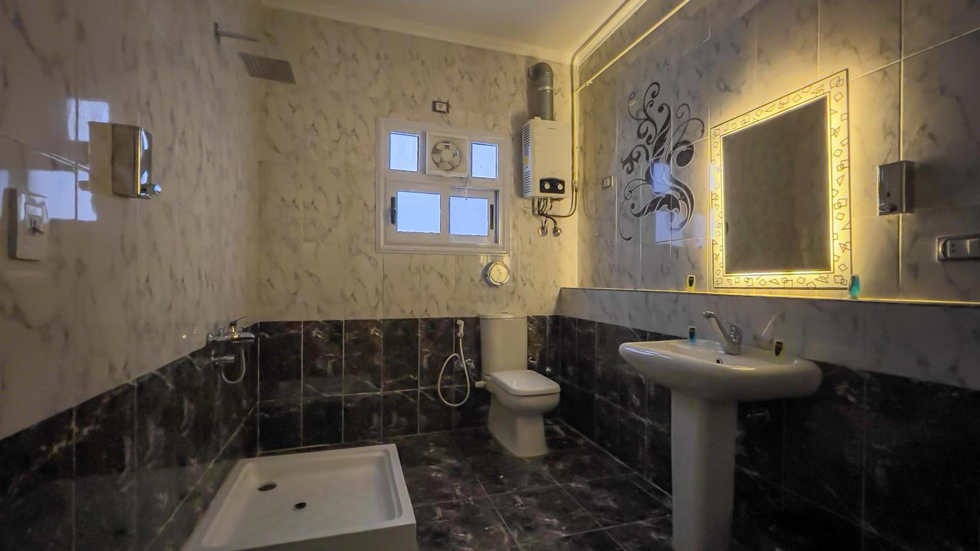 Alaskapyramidsview Kafret el-Gabal Esterno foto