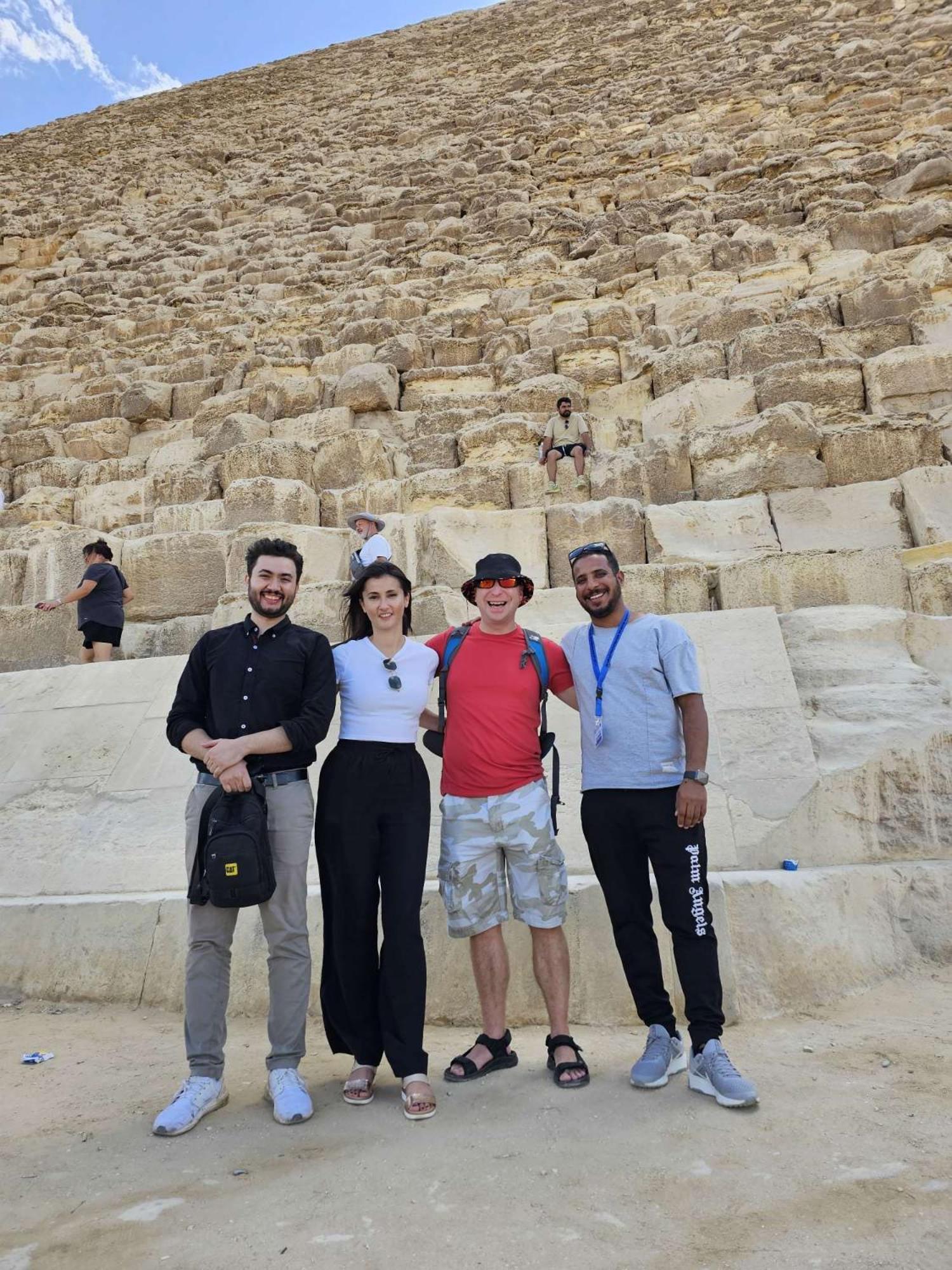 Alaskapyramidsview Kafret el-Gabal Esterno foto